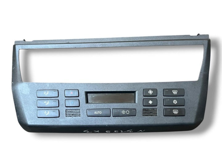 panneau contrôle déshumidificateur d'air conditionné BMW X3 E83 2004 3413866