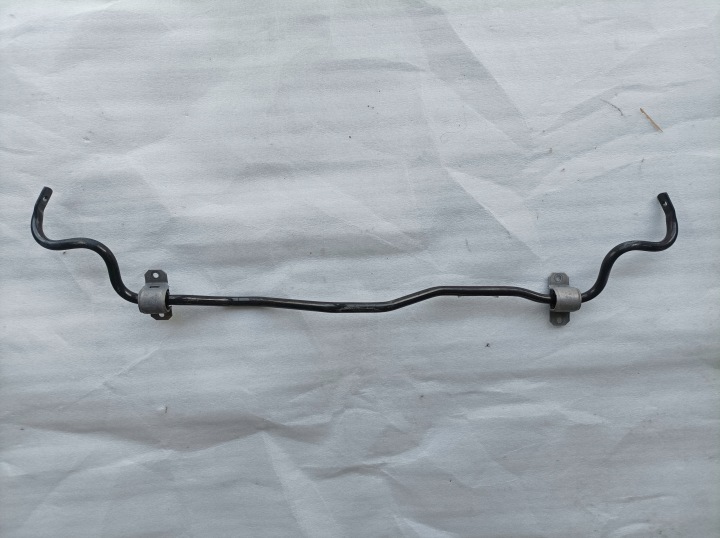 AUDI A4 B9 Berline STABILIZATOR Arrière 8W0511305AG