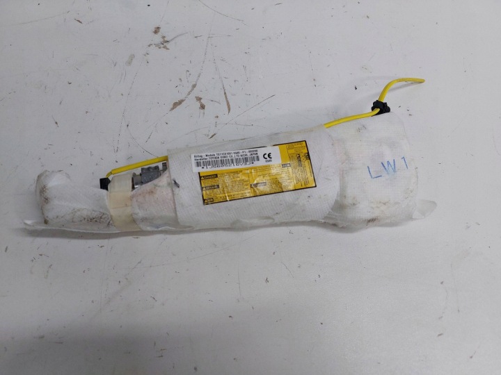 TOYOTA AURIS II 12-18R airbag airbag seat left 0589P1000260