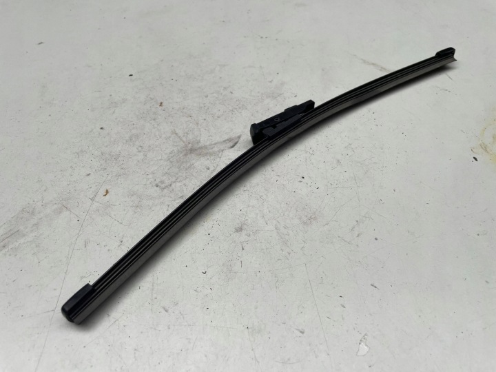 Original PIORO Essuie glaces Arrière VW T-Roc 2GA955427B 03C Noir !J