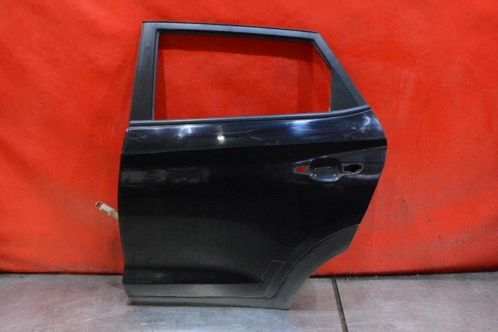 dveře levé záď zadní PAE- PHANTOM BLACK HYUNDAI TUCSON 3 III 15-20