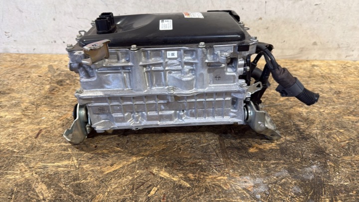 Toyota COROLLA E21 CH-R 2019+ INVERTER FALLER Zzoemcodez 6