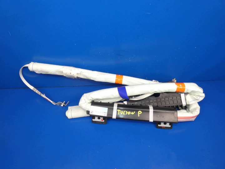 HYUNDAI TUCSON III střešní airbag vzduchová pravá original