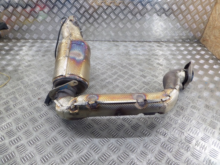 MERCEDES A35 AMG W177 kKATALIZATOR A2474913600