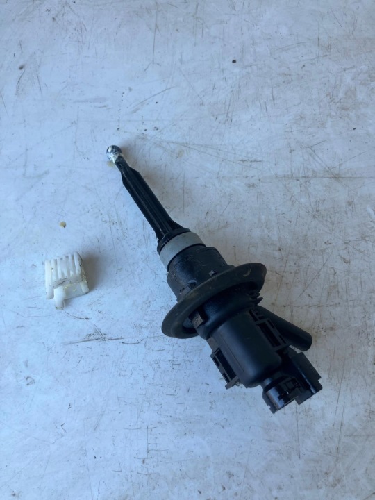 pump of the clutch PEUGEOT 308 T9 1.6 EHDI 9676757280 #22