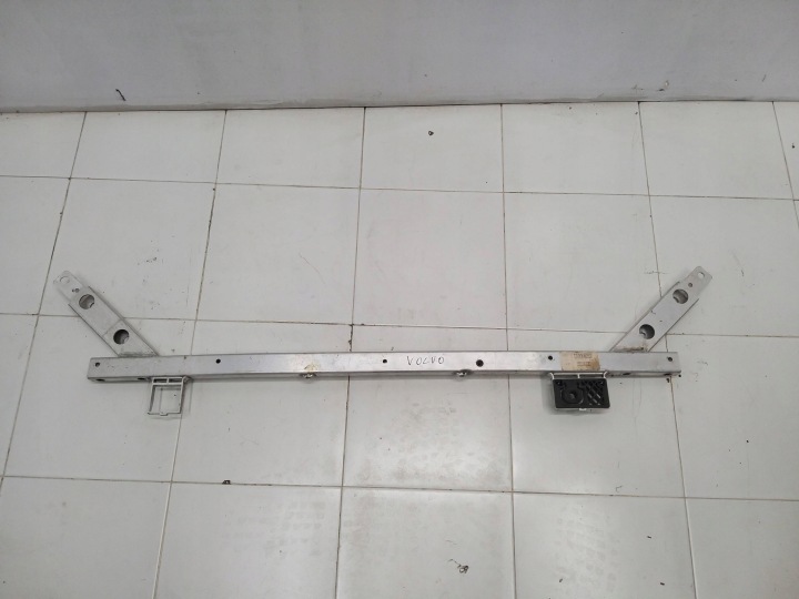 VOLVO S60 V60 18- sider pillar of a bumper front upper 32348648