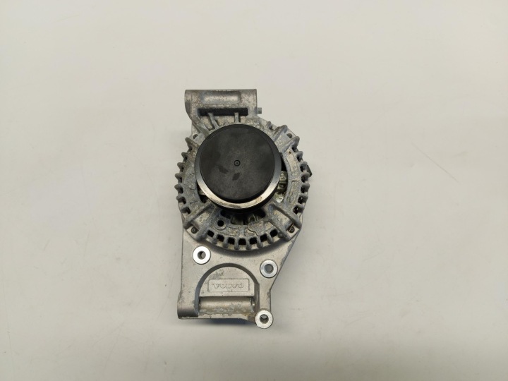 Volvo XC40 T3, 2020 alternator 1.5 TB benzín 32279255