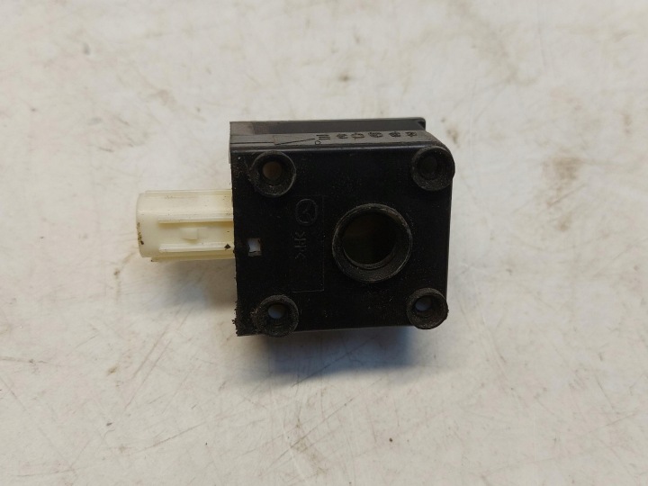 Mazda CX60 2023 Relais Sensor