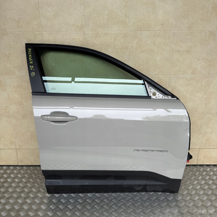 Tür komplet vorne rechts JEEP AVENGER 2024 ROK
