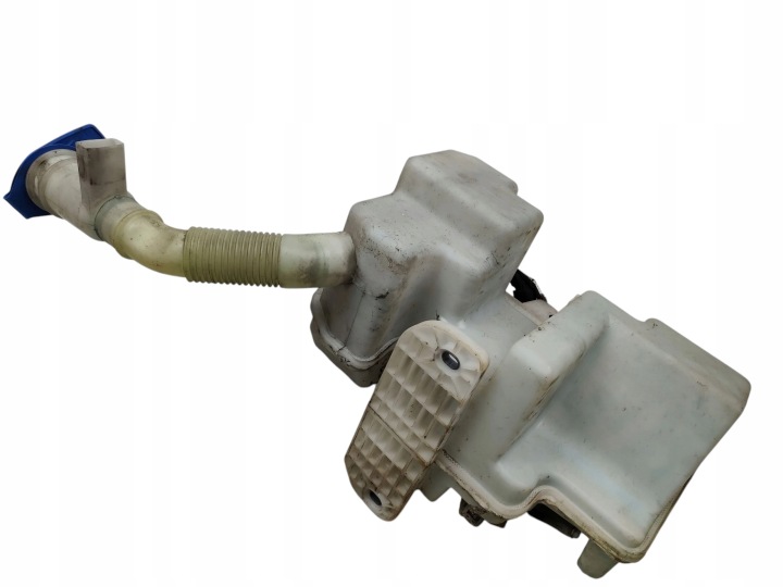 washer fluid tank AUDI Q3 and 8U 8U0955451