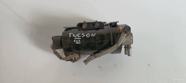HYUNDAI TUCSON III SPORTAGE IV D4FD 1.7 CRDI cover of a filter, of the fuel 2015