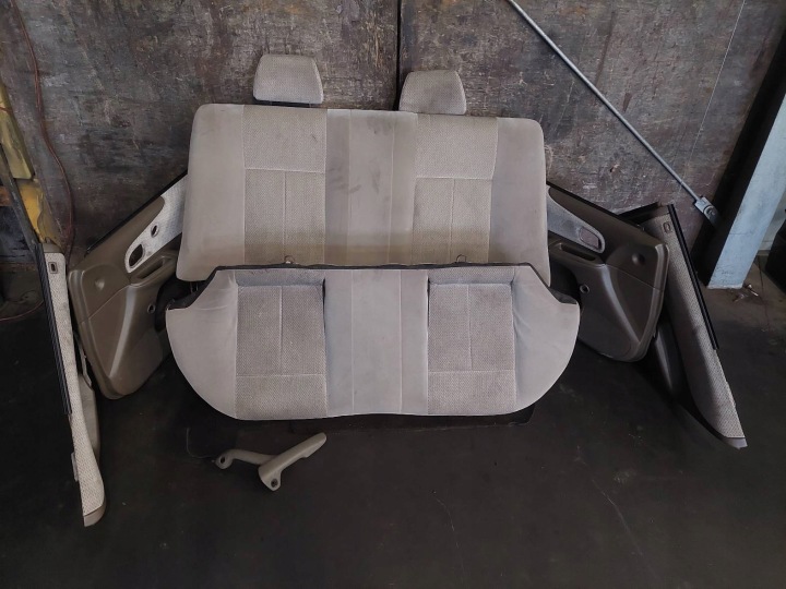 KOMPLET seats left right front seat side MAZDA PROTEGE BJ sedan
