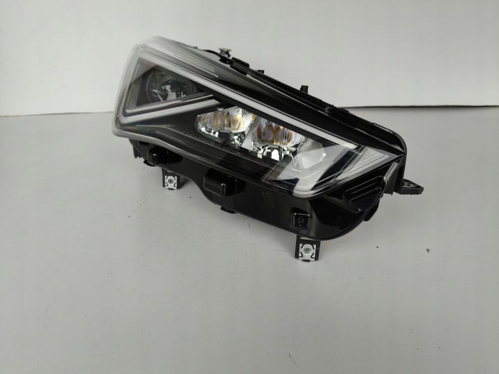 light right REFLEKTOR SEAT TARRACO 5FJ 18- FULL LED