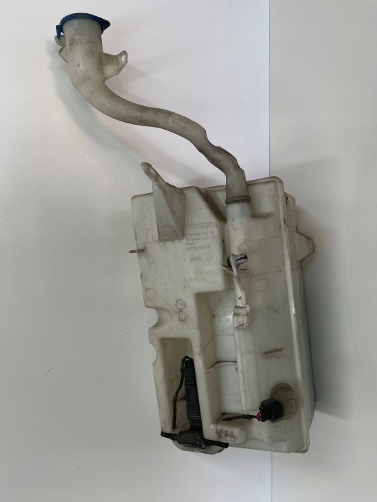 tank washer fluid tank Volvo XC60 1 and 08
