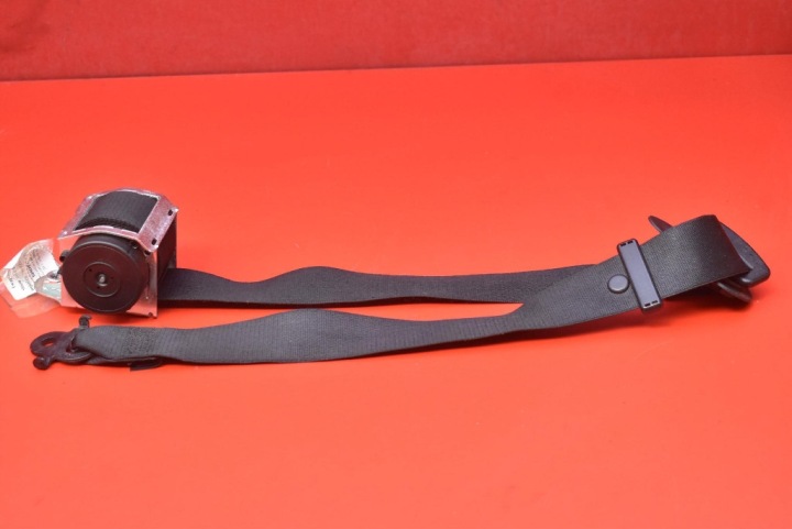 napínací pás Bezpečnostný pravý predok EU 9164052 BMW F10 F11 09-13
