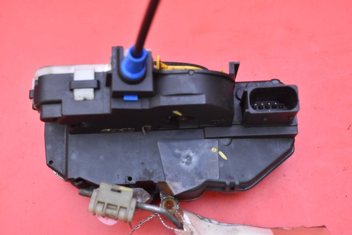 de la Serrure Portière Gauche Avant Avant EU OPEL ASTRA 4 IV J 5D HB 09-12
