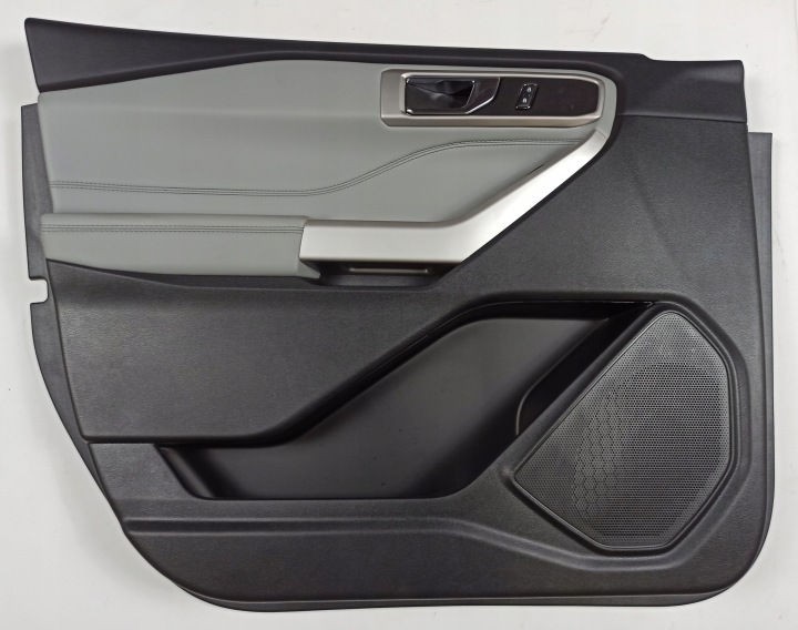Bok tapacír dvere L predok Ford Explorer 2020