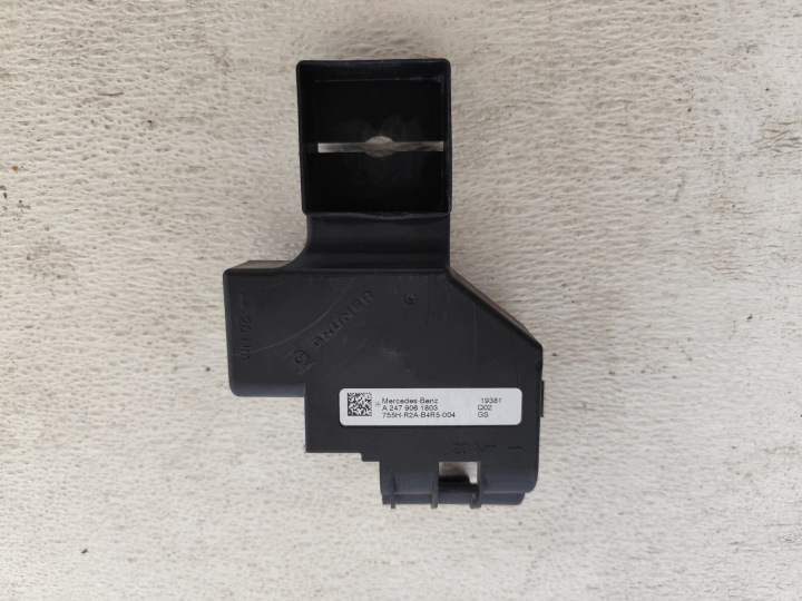 MERCEDES CLA W118 2019R Boîte Couverture tablier moteur KLEMY A2479061803