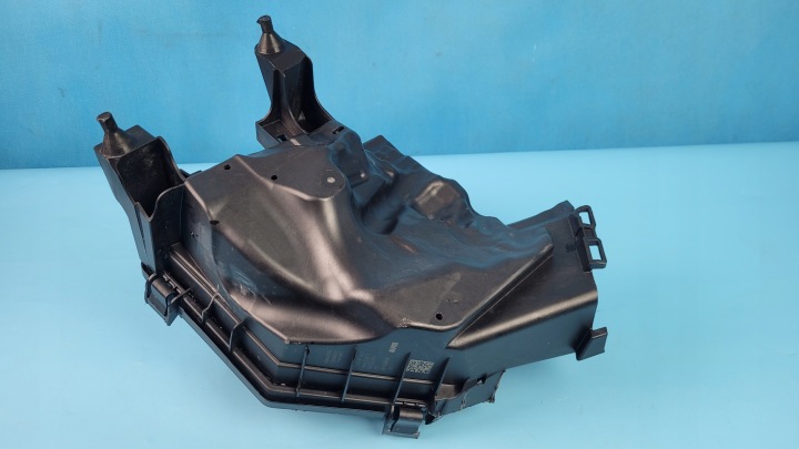 BMW 2' F74 223 xDrive 25r 2.0B AERIAN CONSTRUCTION 8489428 11