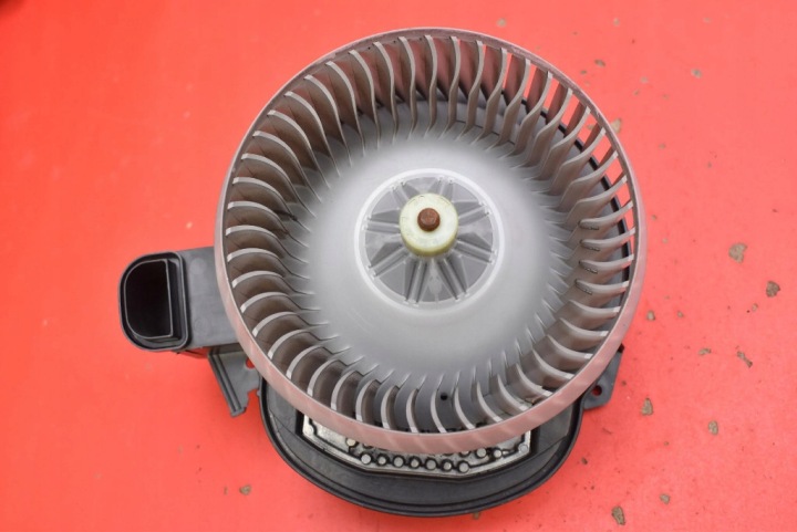 DMUCHAWA ventilátor szellőző EU MF116360-2671 JAGUAR F-PACE X761 16-20