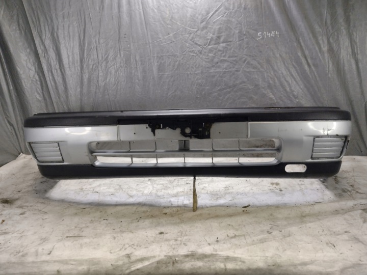 Frontstoßstange Nissan Sunny N14