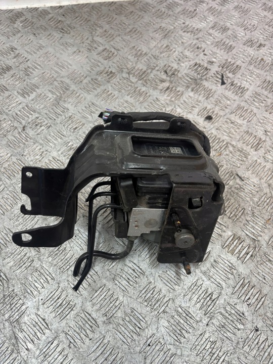 Pumpe ABS PEUGEOT 208 10.0915-1178.3