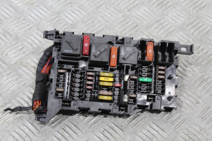Module fusibles MINI COOPER F56 9270354
