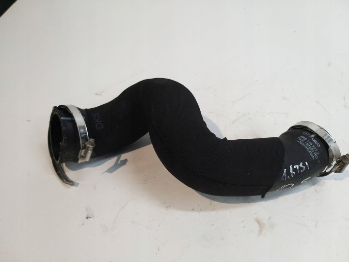 AUDI Q5 A4 B8 1.8 TSI hose pipe of the intercooler air 8R0145737J
