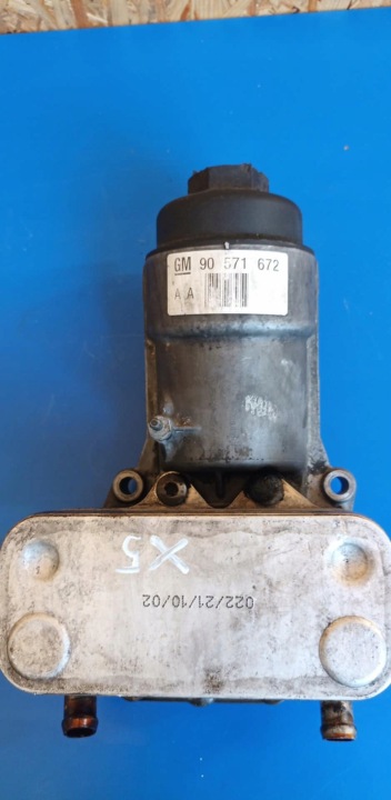 Obal filtra oleja chladič SAAB 9-3 93 VECTRA 2.2 TID DTI 90571672