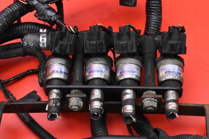 ΟΛΟΚΛΗΡΗ ΕΓΚΑΤΑΣΤΑΣΗ LPG 67R-010098 8