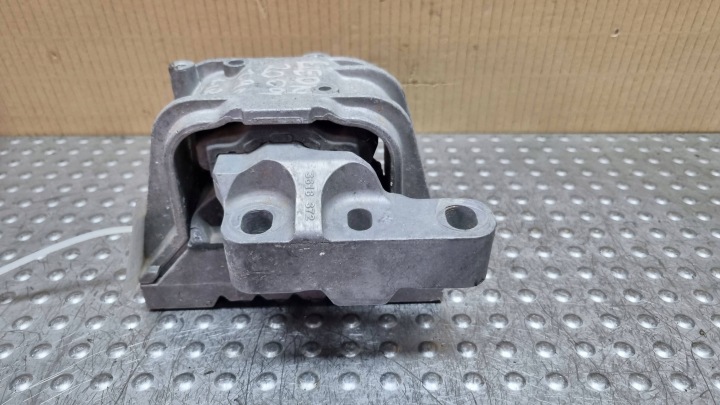 Support Supports fixation montage moteur 1K0199262BA VW CADDY III TOURAN et PASSAT B6 2.0TDI