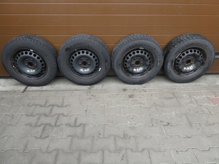 4X RUOTE CERCHI PNEUMATICI, GOMME 7H0601027D VW T5 T6 215/65/R16C 2018R
