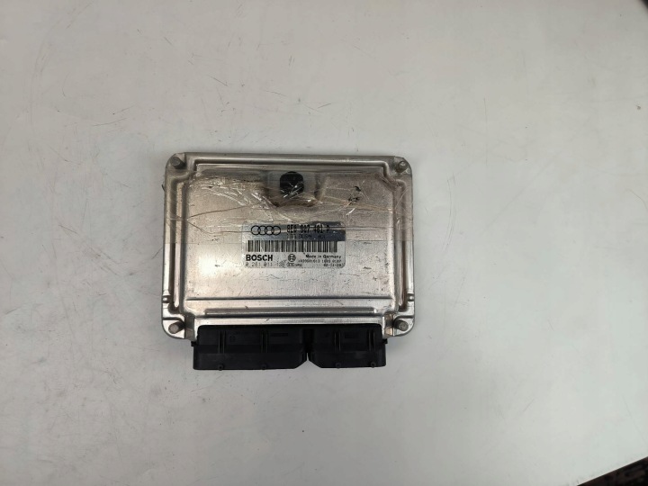 Computer 8E0907401P 2.5 TDI AUDI A6 C5