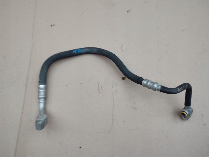 Tuyau flexible Conduit pieces tuyaux Climatisateur air conditionné AUDI A6 C6 2.0 TDI BRE 4F0260701C