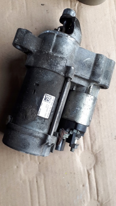 AUDI A4 B8 A5 8T 2.0 TDI starter 03L911024A