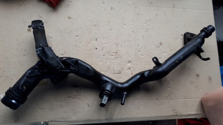S4 B8 LIFT TUBO MAGISTRALA D’ACQUA 3.0 TFSI S5 Q5 A6