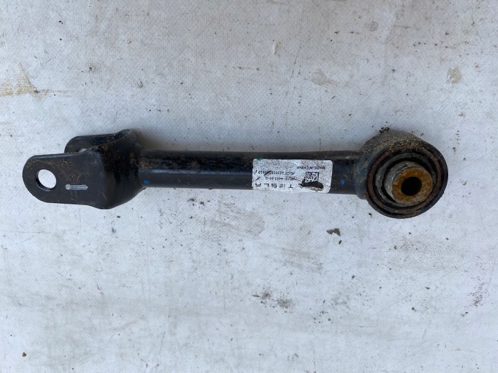 TESLA MODEL 3 Petit bras Arrière Inférieur Gauche Droite 1044431-00-G