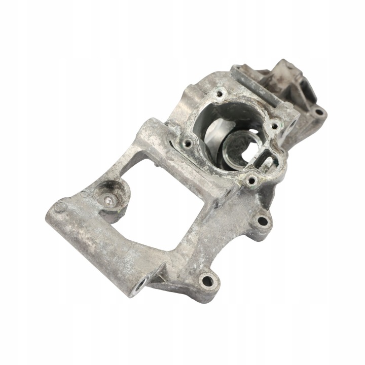 BMW F45 Mini F60 Suporte da bomba de resfriamento Catch fitting Engine 8576281 10