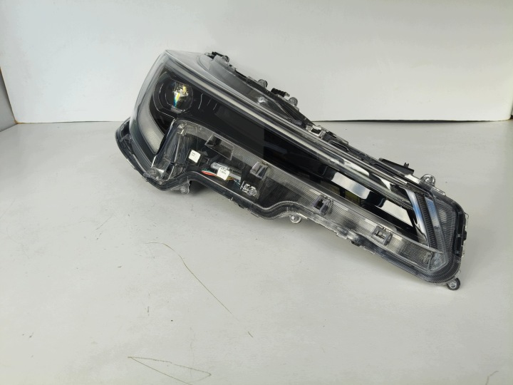 light right REFLEKTOR TOYOTA COROLLA E21 22- LIFT FULL ED