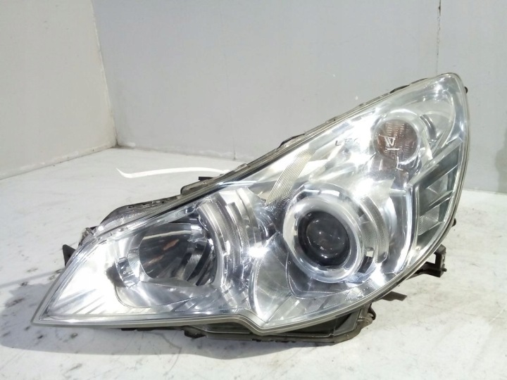 Subaru Outback IV 4 light left front Xenon EU