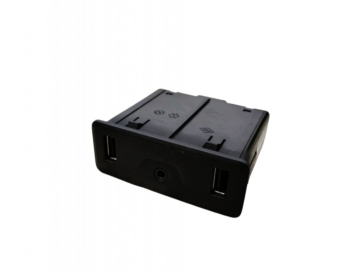 adapter, stecker PORT USB AUX RENAULT KADJAR (2015-2018) 280239732R