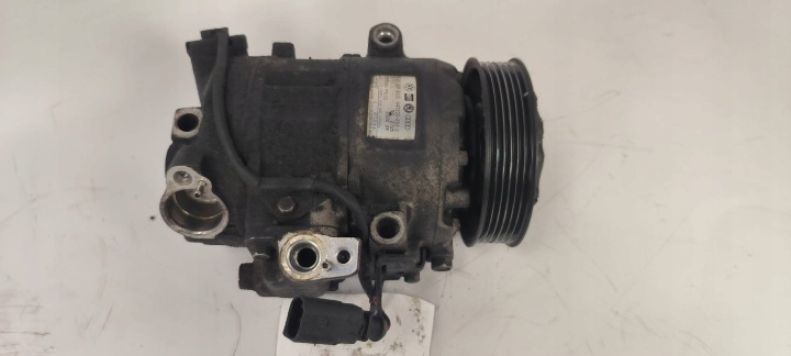 compressor of the air conditioning 6Q0820803G VOLKSWAGEN POLO IV