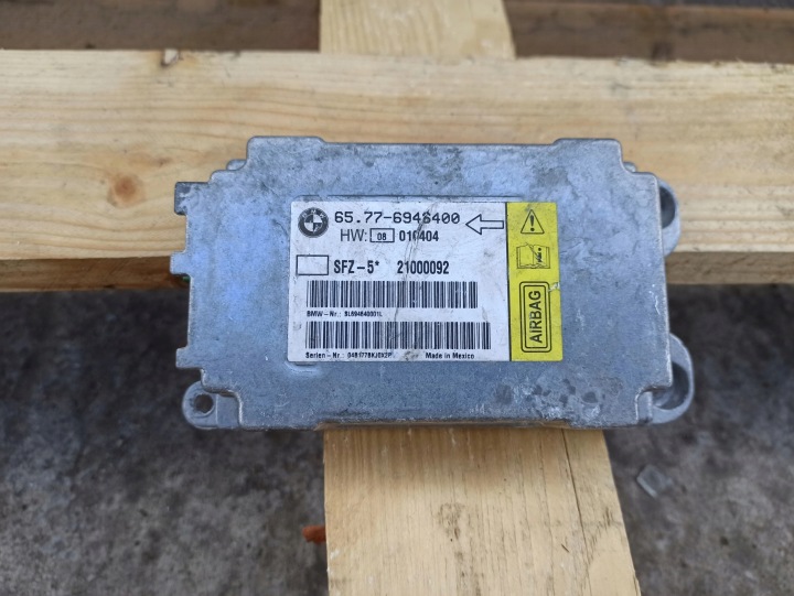 BMW E60 SENSOR modul airbag POWIETRZNYCH AIRBAG 6946400
