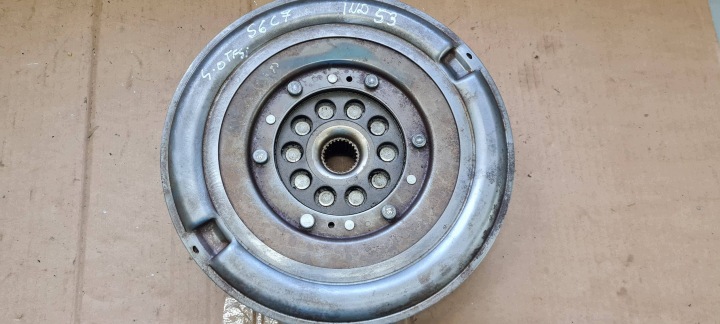 A7 4G S7 Tengelykapcsoló kerék kettős tömegű lendkerék STRONIC 0B5 4.0 TFSI 0B5105317N S6 C7 4G