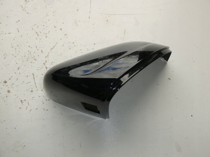 SCATOLA SPECCHIETTO RETROVISORE DESTRO VW T7 7T0857528A