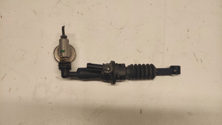 pump WYSPRZEGLIK of the clutch KIA CEED III 1.5 T-GDI 17-24