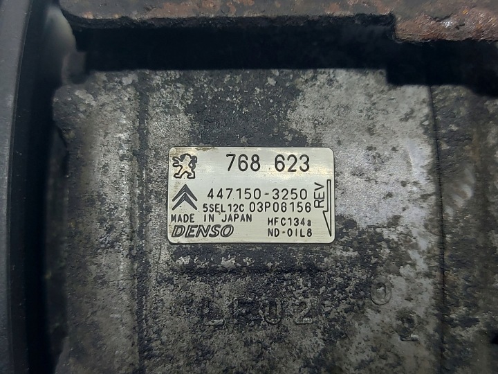CITROEN DS4 1.6 E-HDI 9H05 110KM air conditioning compressor 768623 447150-3250 8