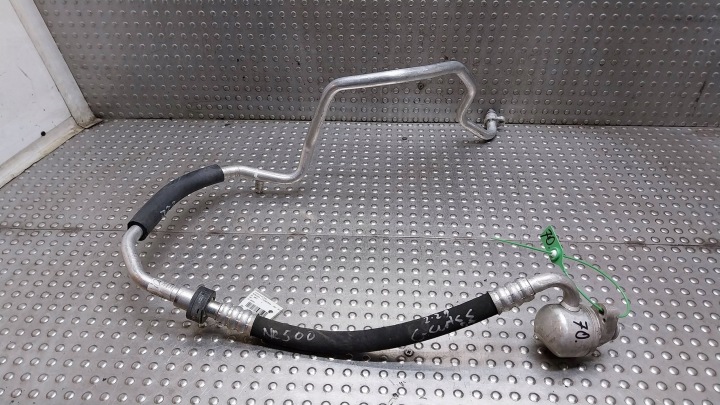 of the hose of the air conditioning KPL A2048303215 A2048302915 MERCEDES W204 2.2D