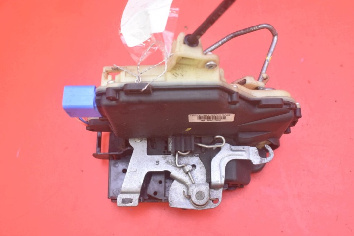 brava vrata lijevi prednji dio prednji EU 3B1837015AQ VW POLO 4 IV 9N 5D LIFT 05-09