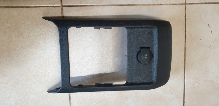frame PANEL cover TUNELU rear part adapter 12V VW EOS